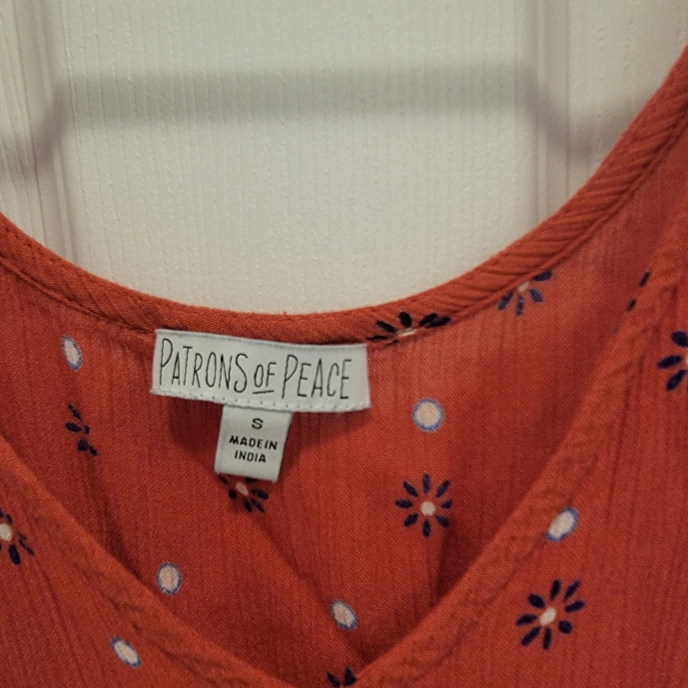 Patrons of peace crop top - Picture 3 of 3